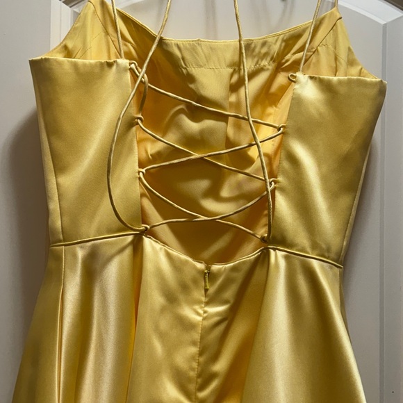 Yellow, Sherri Hill, Hoco  Dress, Size 4 - Picture 7 of 10